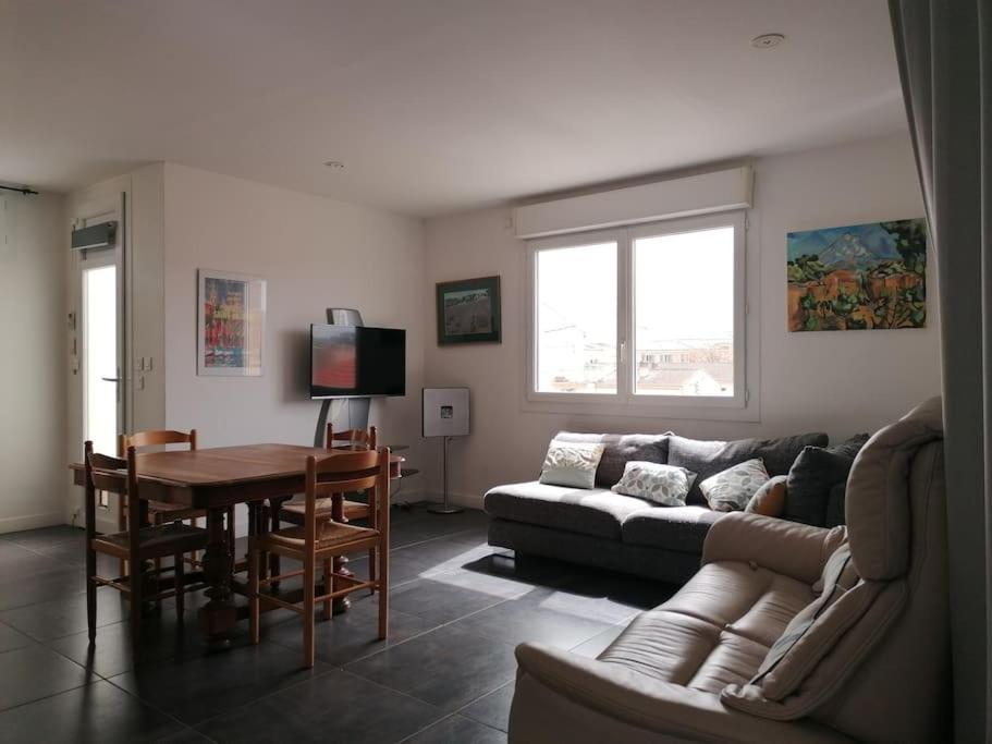Appartamento T3 Avec Exterieur Centre Sanary-sur-Mer